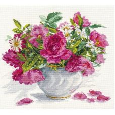 Вышивка Цветущий сад: розы и ромашки, 30x26, Алиса