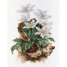 Набор для вышивания крестом Первоцветы, 24x18, МП-Студия
